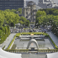 Protest_Hiroshima_Peace_Memorial_Park